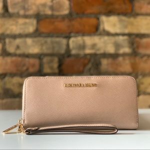 Michael Kors Leather Continental Wristlet